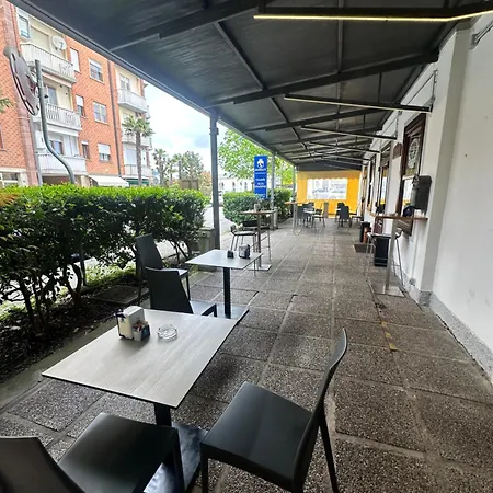 Han/Misafirhane Locanda Alla Stazione *